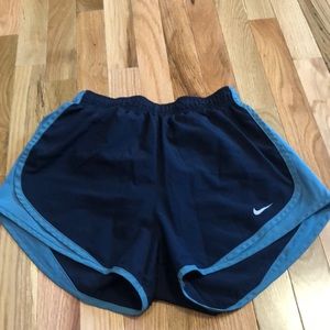 nike shorts in good condition